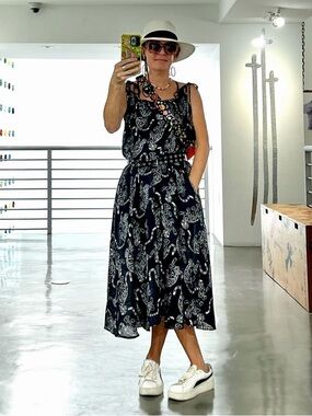 Solid + Striped The Riley Dress Black/White Tigers